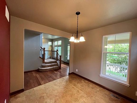 Dining Room - Main Floor