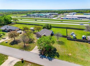 154 Hunters Cir, Weatherford, TX 76088