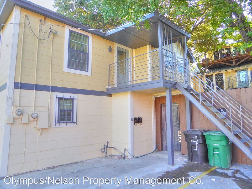 1st image of 113 Pacific St #4009520