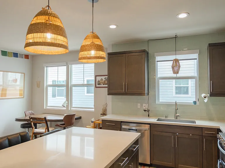 505 Lark Way — Photo 5