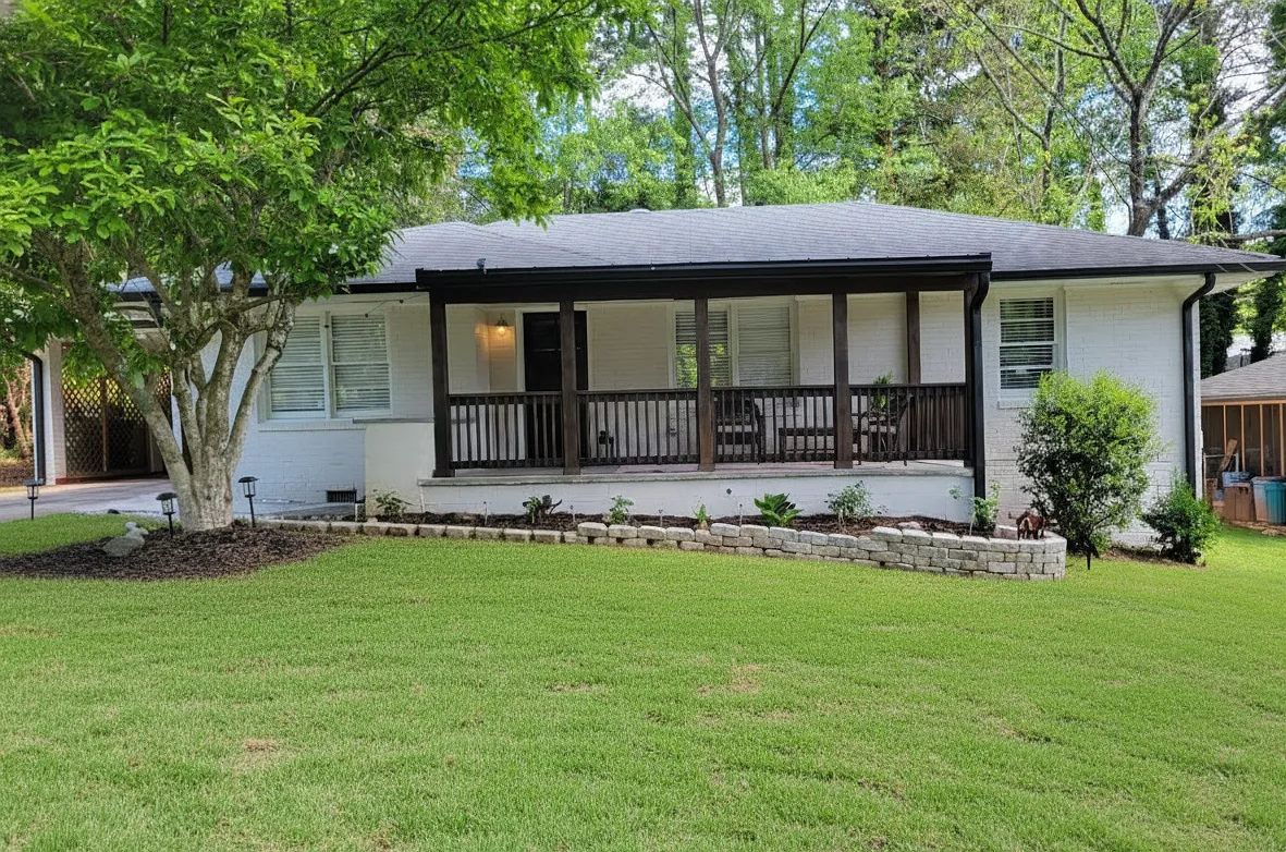 2116 Trailwood Rd — Photo 2