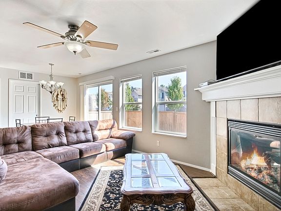 5th image of 10038 Terra Ct SE
