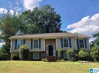 881 Cable Dr, Birmingham, AL 35226