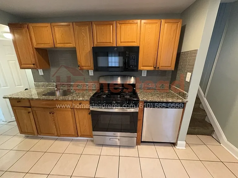 141 Chadwick Ave — Photo 16