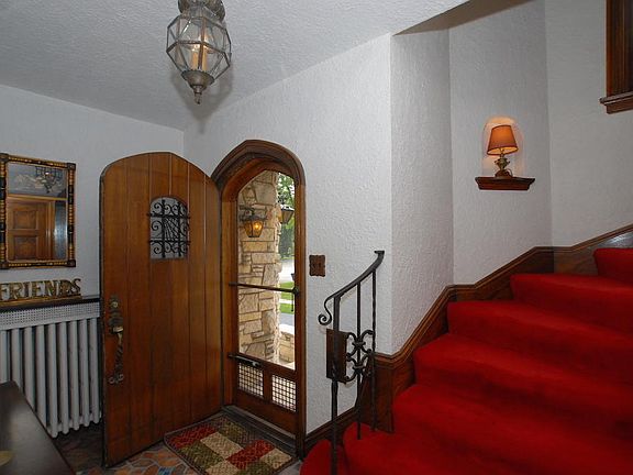 5th image of 5157 N Lake Dr