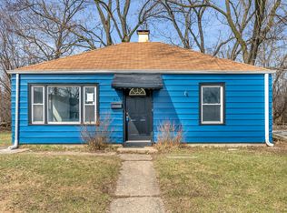 423 176th Ct, Hammond, IN 46324