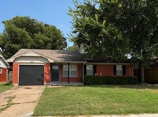744 N Markwell Ave, Moore, OK 73160