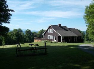 2736 Old County Rd S, Waterford, VT 05819