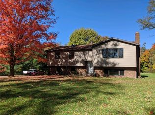 764 Hoover Rd, New Castle, PA 16101