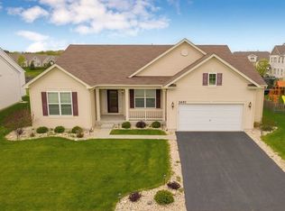 2651 Haydn St, Woodstock, IL 60098