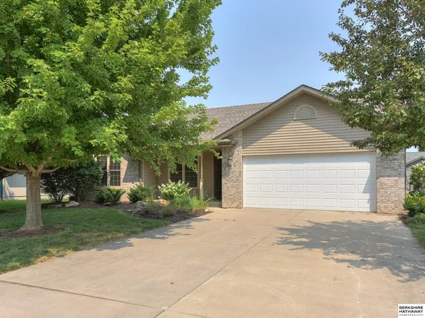 12607 S 218th Ave, Gretna, NE 68028