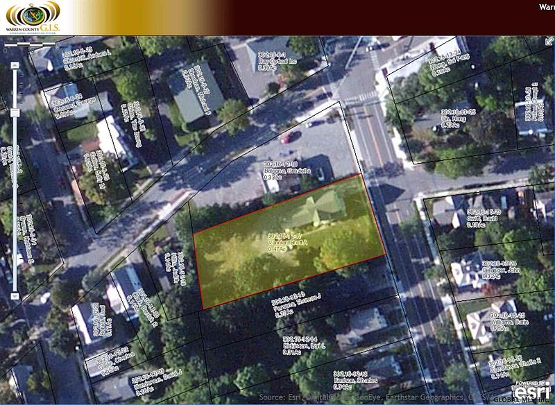 3rd image of 146 BAY Street