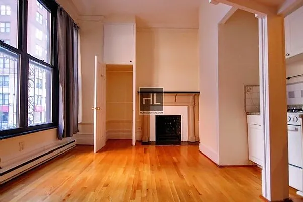 Rented by Highline Residential | media 8