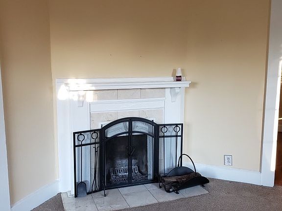 3rd image of 2609 Boulevard Pl