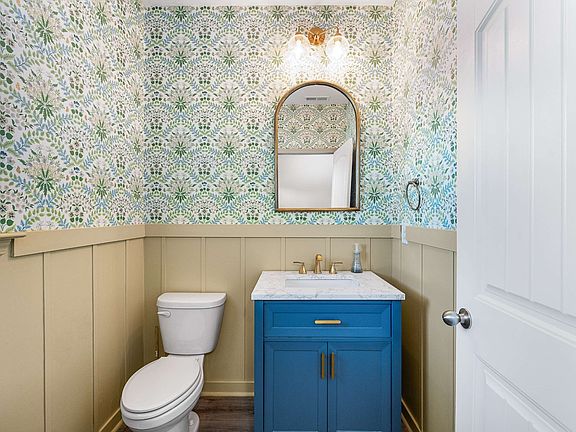 5th image of 719 Reflections Ln