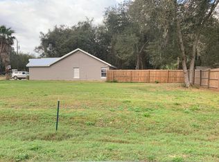 Calamondin St, Lady lake, FL 32159