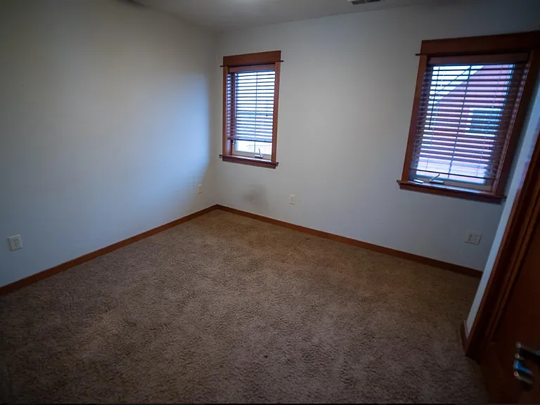4213 Benepe St — Photo 11