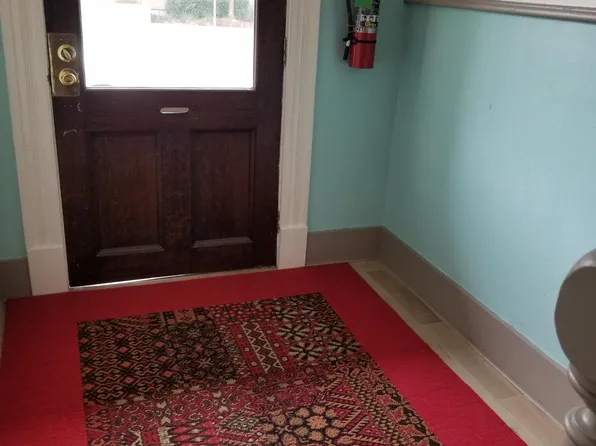 (undisclosed Address), Portland, OR 97214