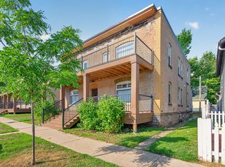 203 Grotto St N, Saint Paul, MN 55104