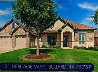 121 Heritage Way, Bullard, TX