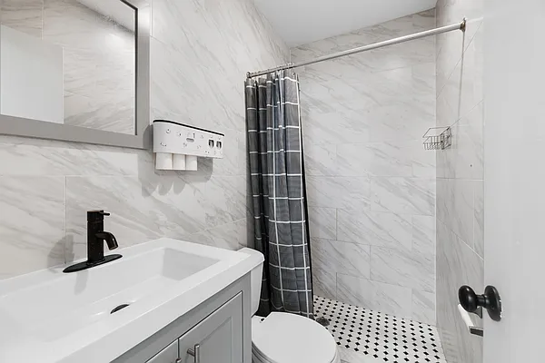 Rented by Living New York | media 8