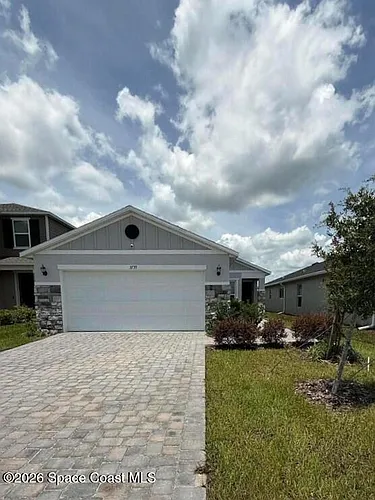 3739 Grappler Cir SE Photo 1