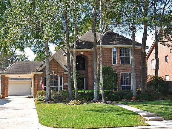 2nd image of 3615 Clover Creek Dr