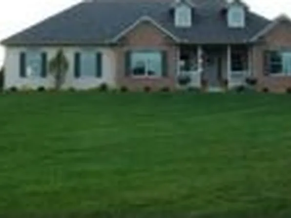 7369 Parks Ave NE, Alliance, OH 44601