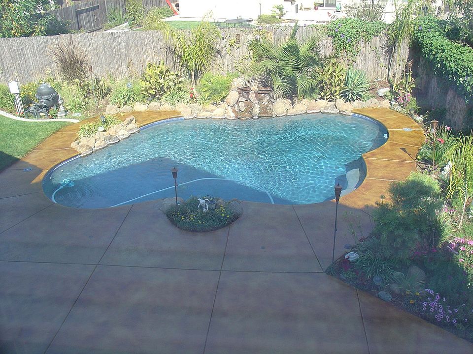 2nd image of 8253 Barryman Ct