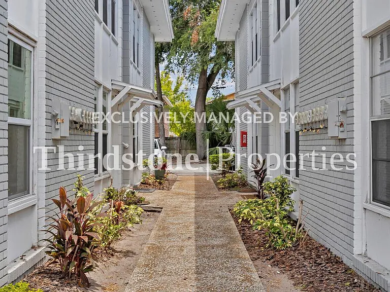 2877 Post St #8 — Photo 17