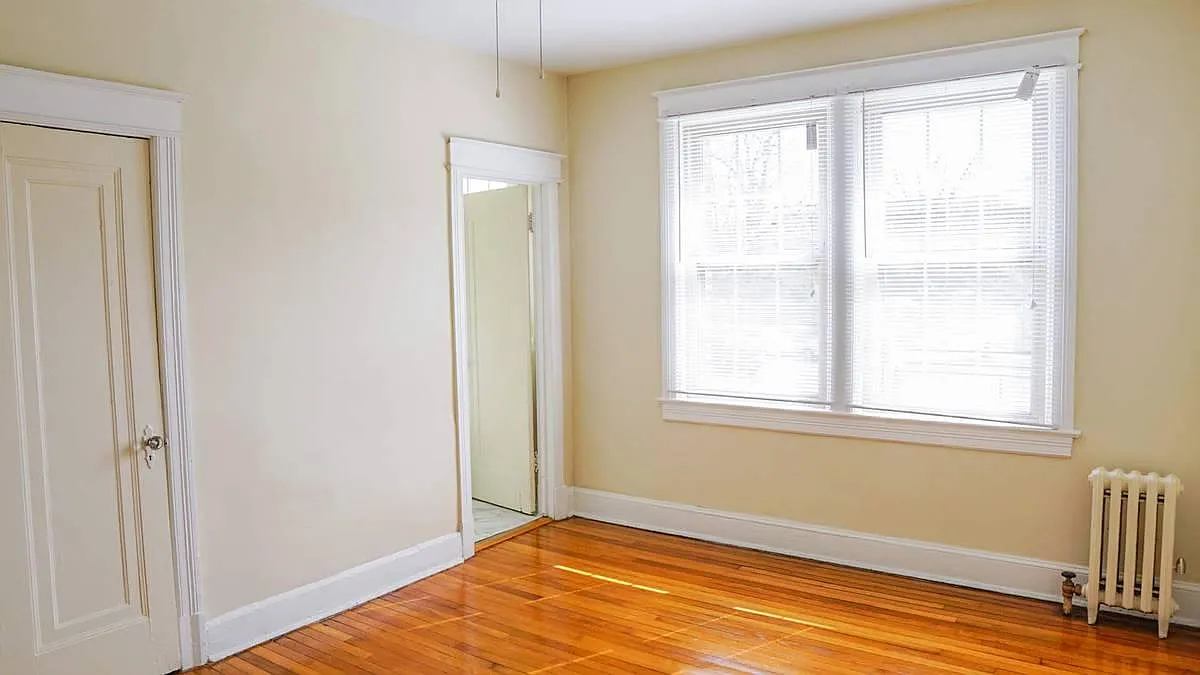 The Devonshire Court South Apartment — Photo 4