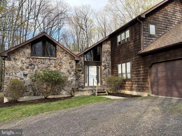 39 Deere Ln, Andreas, PA 18211