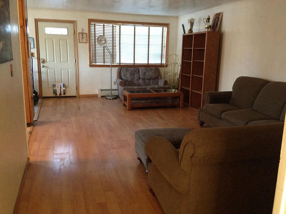 Living room 1