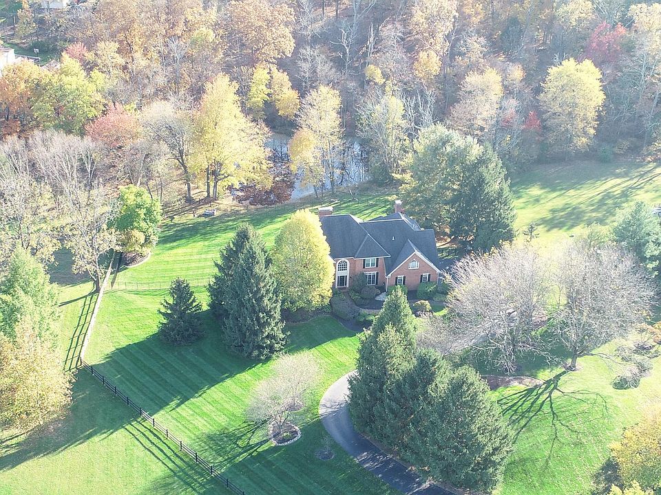 107 Whisper Wood Ct, Wrightstown, PA 18940 Zillow