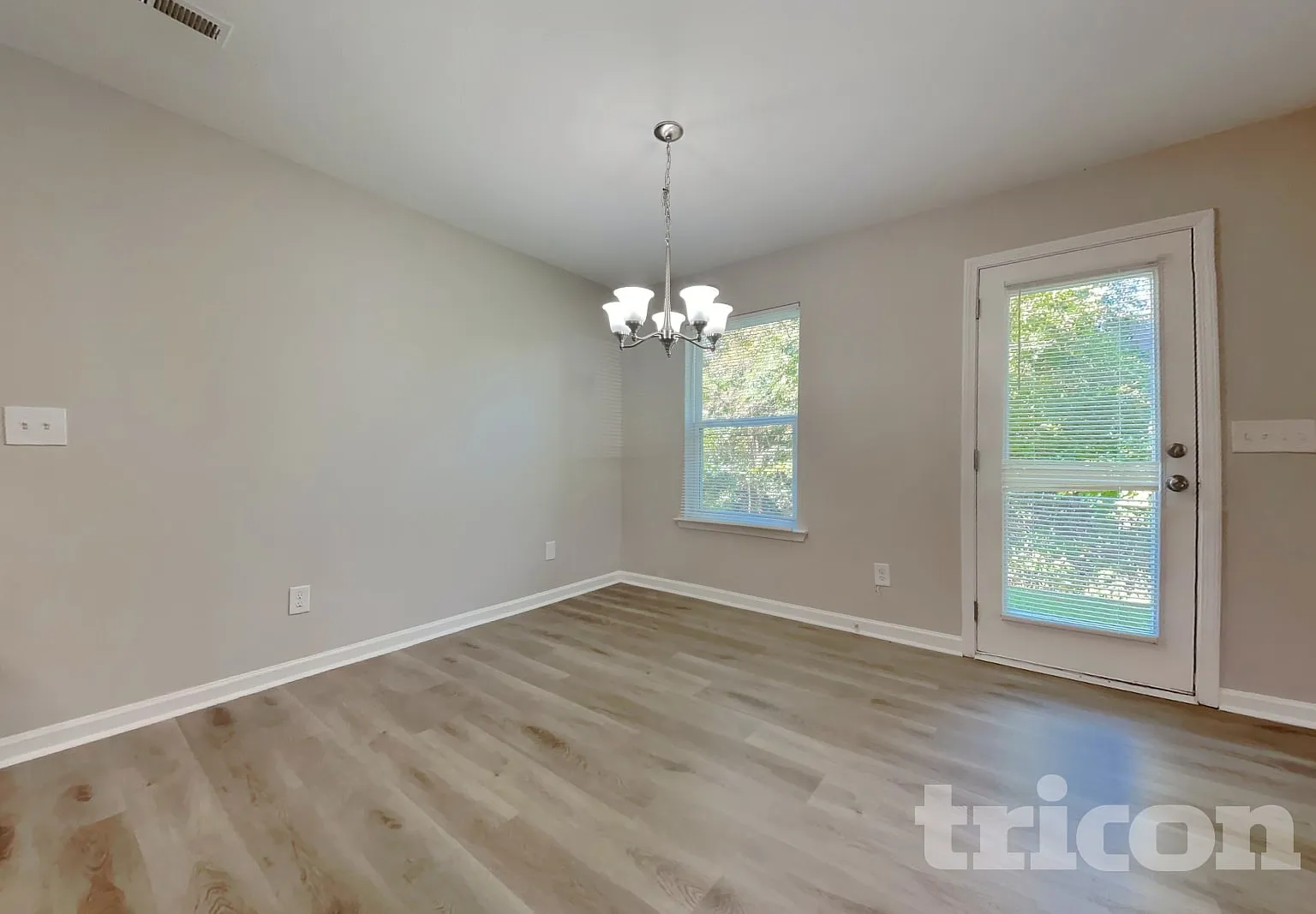 47 Hallow Oak Street Spring Lake NC — Photo 3