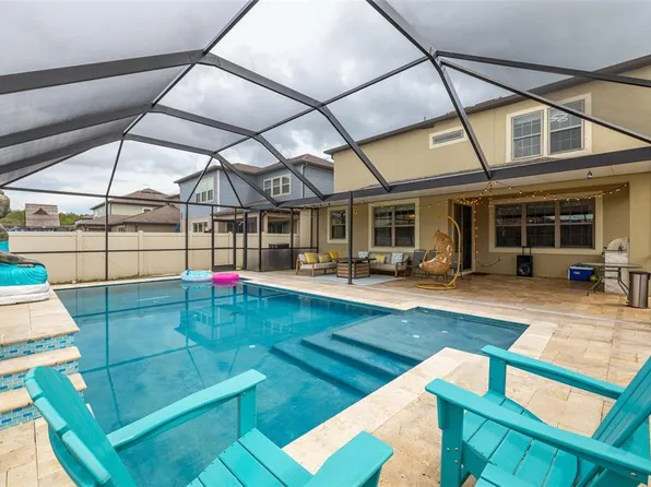 18754 Birchwood Groves Dr, Lutz, FL 33558