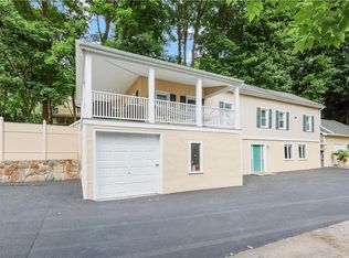 659 Bedford Rd, Pleasantville, NY 10570