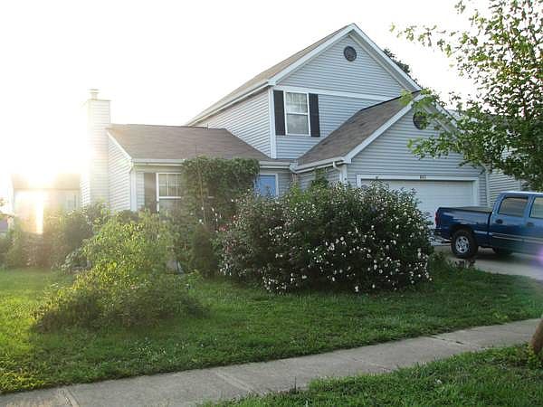 1st image of 883 Wallinger Dr