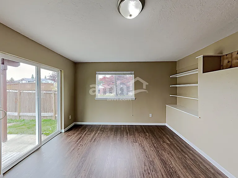 17508 73rd Dr NE — Photo 6