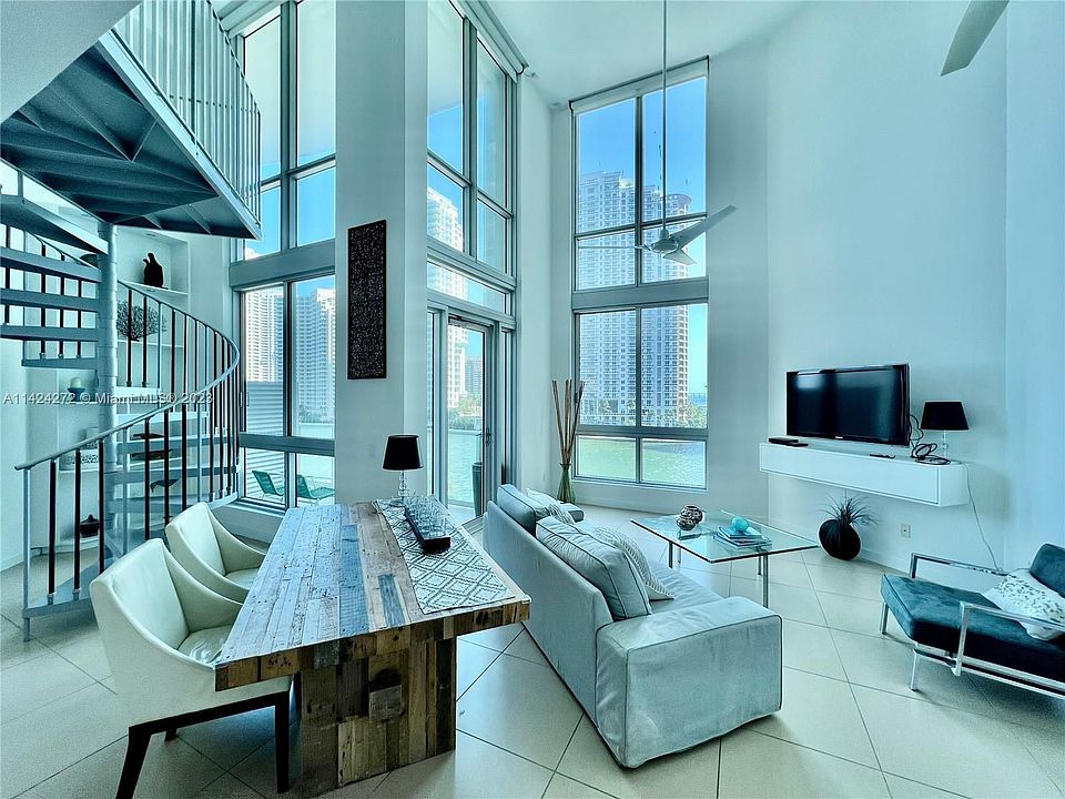 1st image of 300 Biscayne Blvd #614