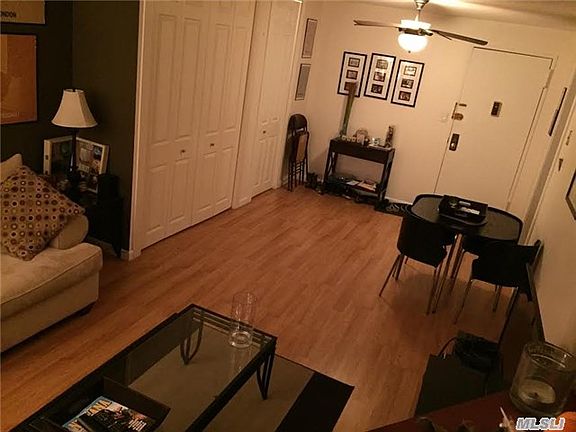 3rd image of 11818 Union Tpke APT 17C