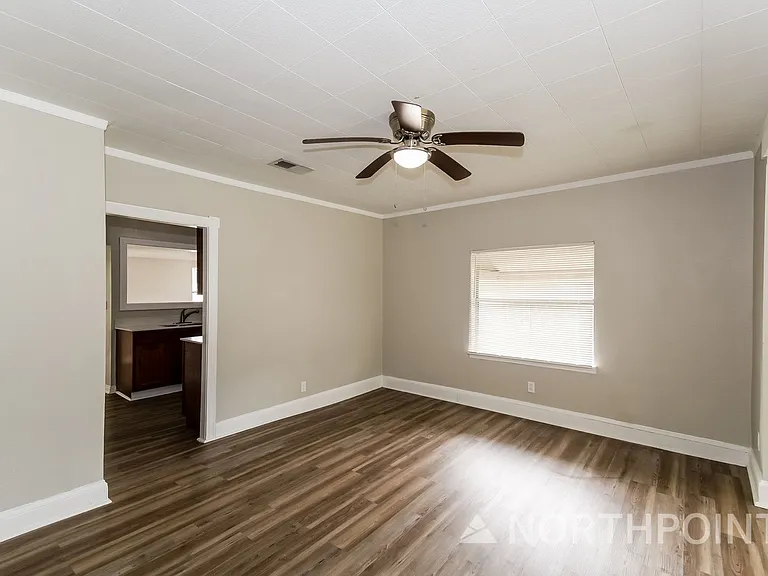 9776 Hogan Rd — Photo 2