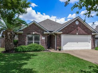 101 Rugen Ln, College Station, TX 77845