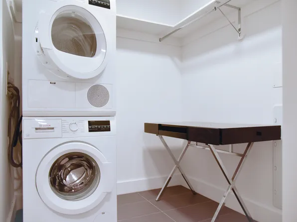 319 Schermerhorn Street image 6 of 6