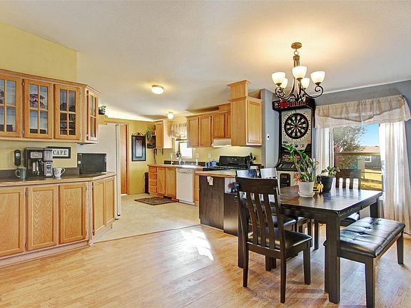 5th image of 39344 Boulevard D
