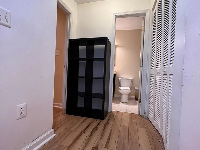 126 Adams St NW #3 — Photo 5