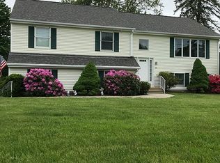 22 Dennison Hill Rd, Southbridge, MA 01550