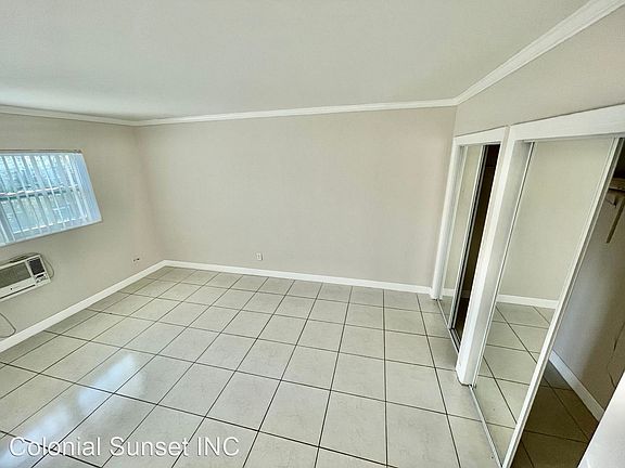 4th image of 11605-07 Canal Dr #1