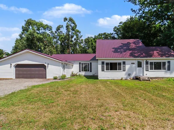 7312 Avenue E, Vestaburg, MI 48891