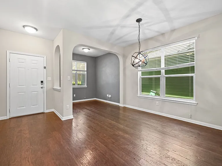 1308 Central Park Ct — Photo 19